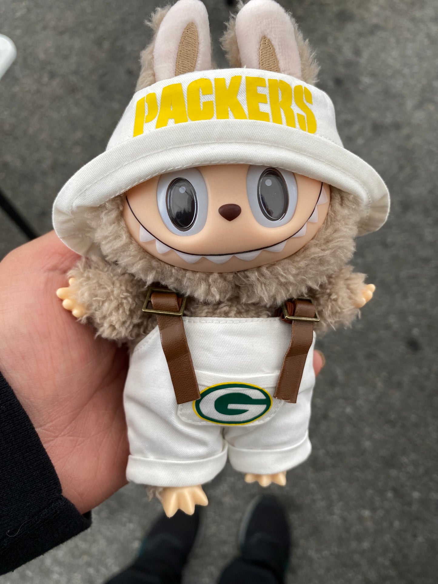 Packers labubu outfit (labubu not included )