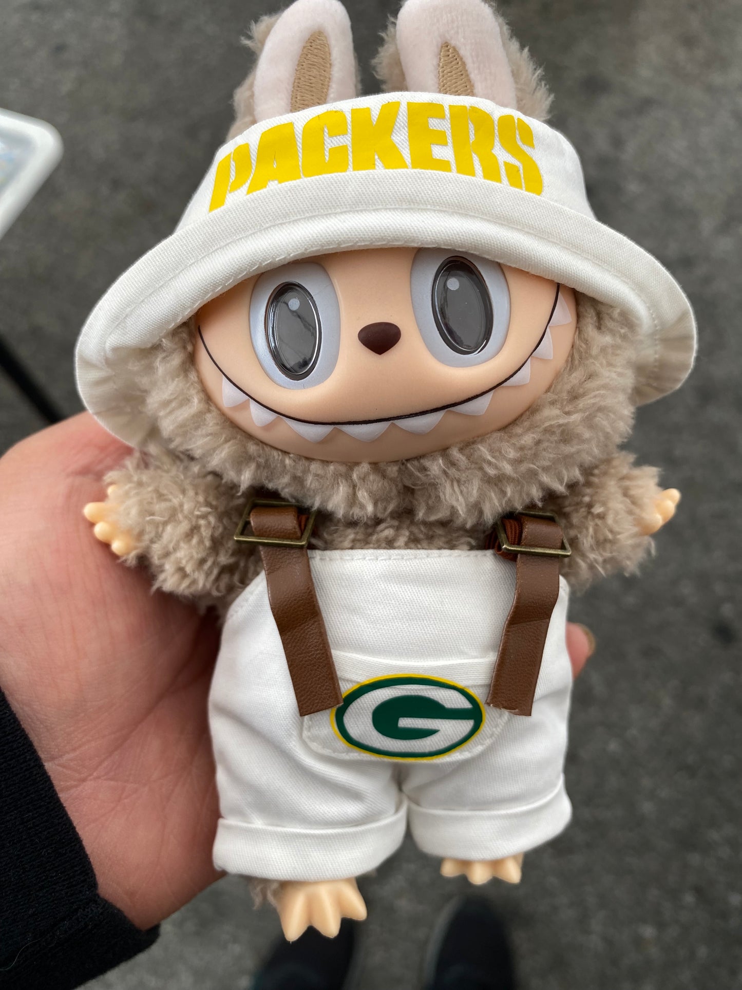 Packers labubu outfit (labubu not included )