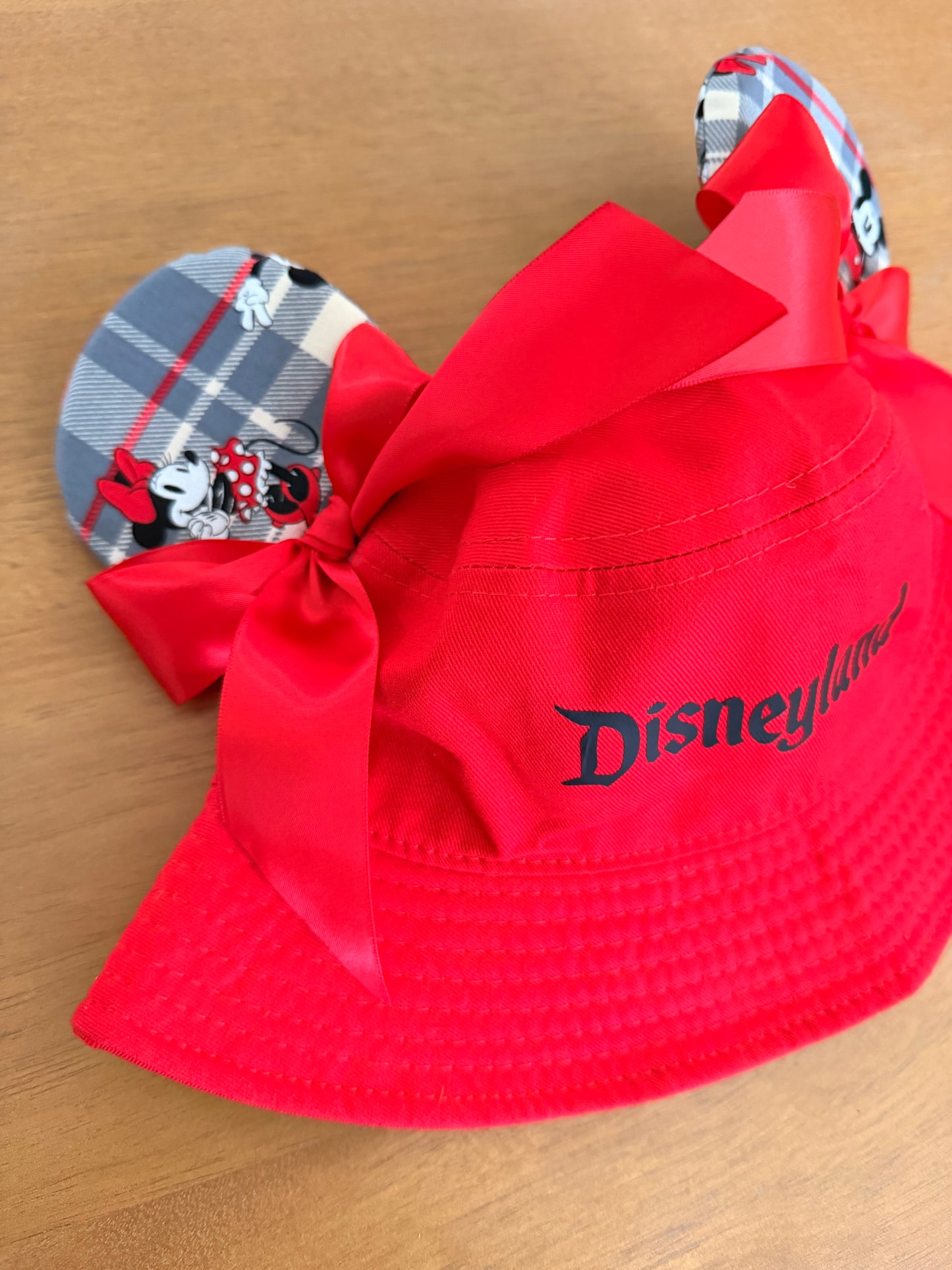 Mickey and Minnie Bow Adult bucket hat