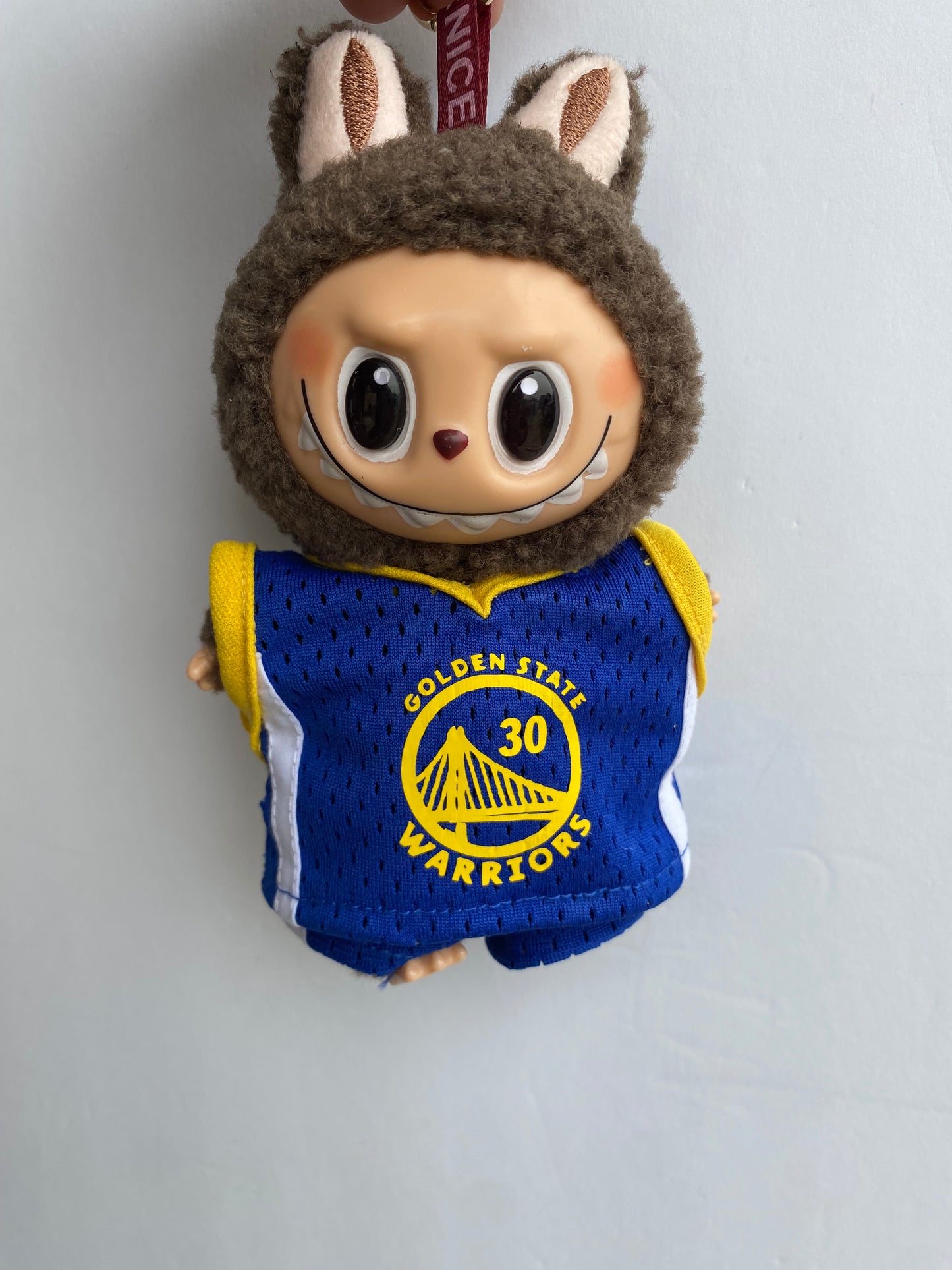 Golden State Warrior labubu outfit