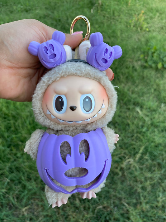 Winky set in purple  (Mickey pumpkin ears and body pumpkin)