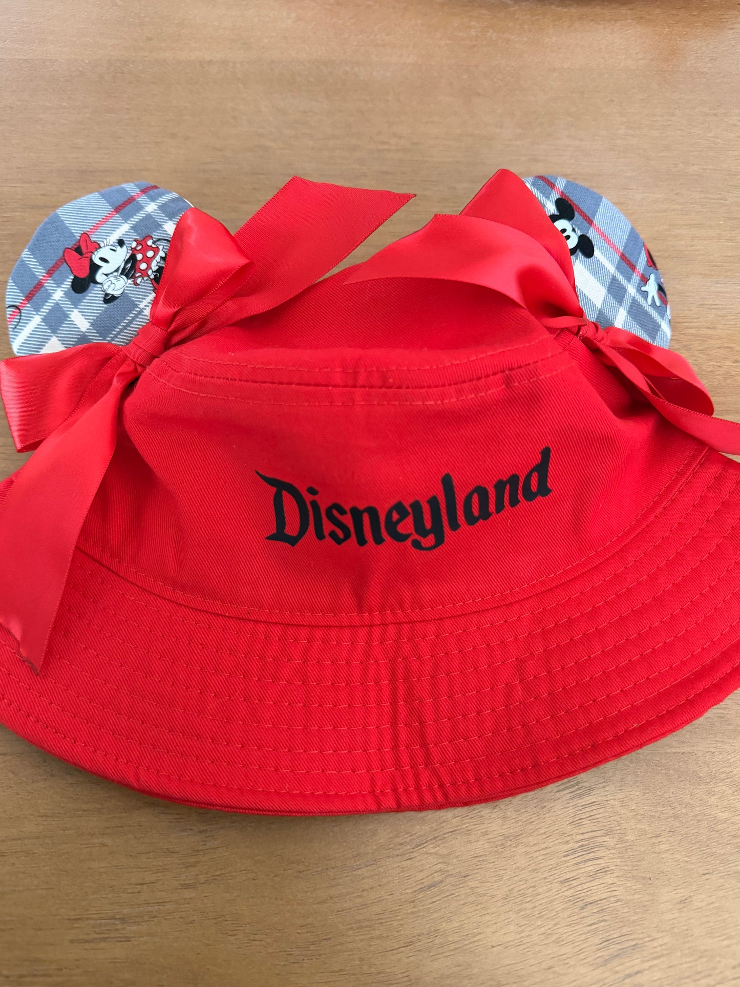 Mickey and Minnie Bow Adult bucket hat