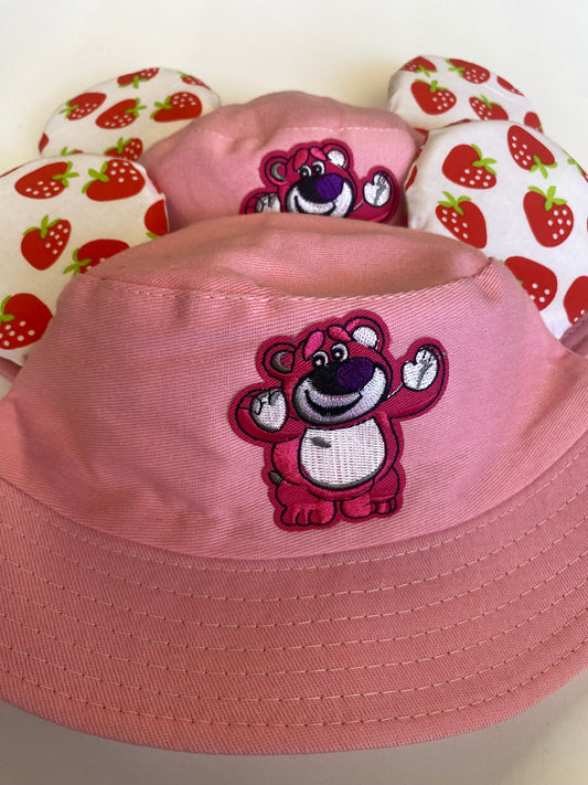 Lotso strawberry bucket hat ( 3-7 years old